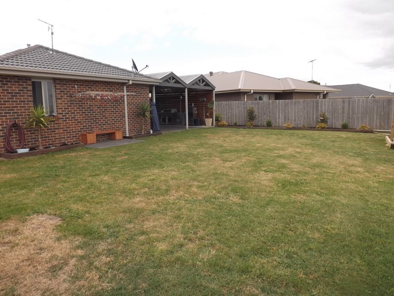 18 Hardy Drive, Trafalgar VIC 3824