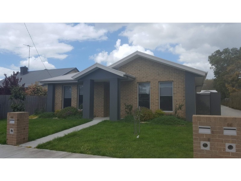 1/66 Contingent Street, Trafalgar VIC 3824