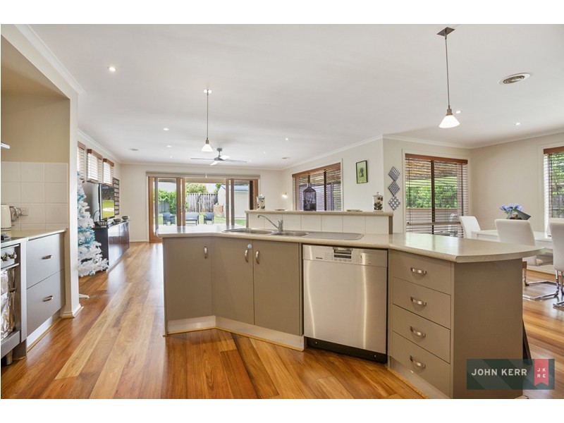 26 Vincent Boulevard, Trafalgar VIC 3824