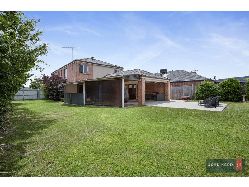 26 Vincent Boulevard, Trafalgar VIC 3824
