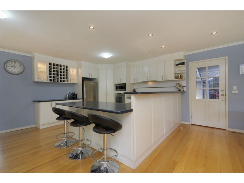 8 Guy Court, Trafalgar VIC 3824