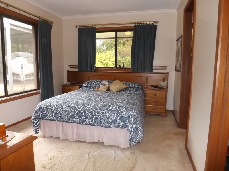 247 Lawrences Road, Trafalgar South VIC 3824