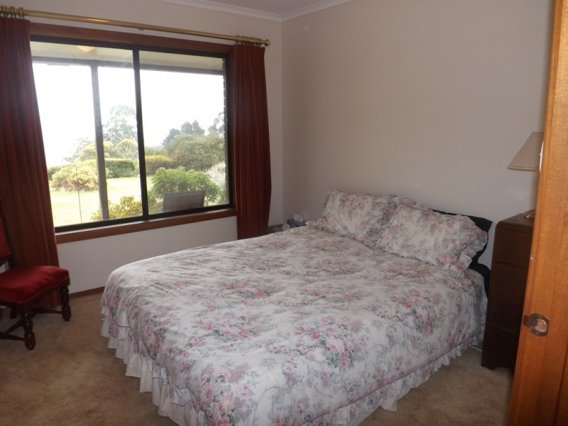 247 Lawrences Road, Trafalgar South VIC 3824