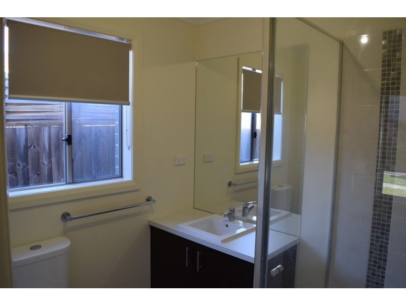 1/20 Fernlea Close, Trafalgar VIC 3824