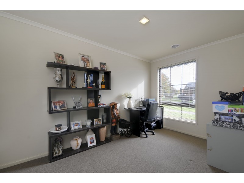 54 Davey Drive, Trafalgar VIC 3824