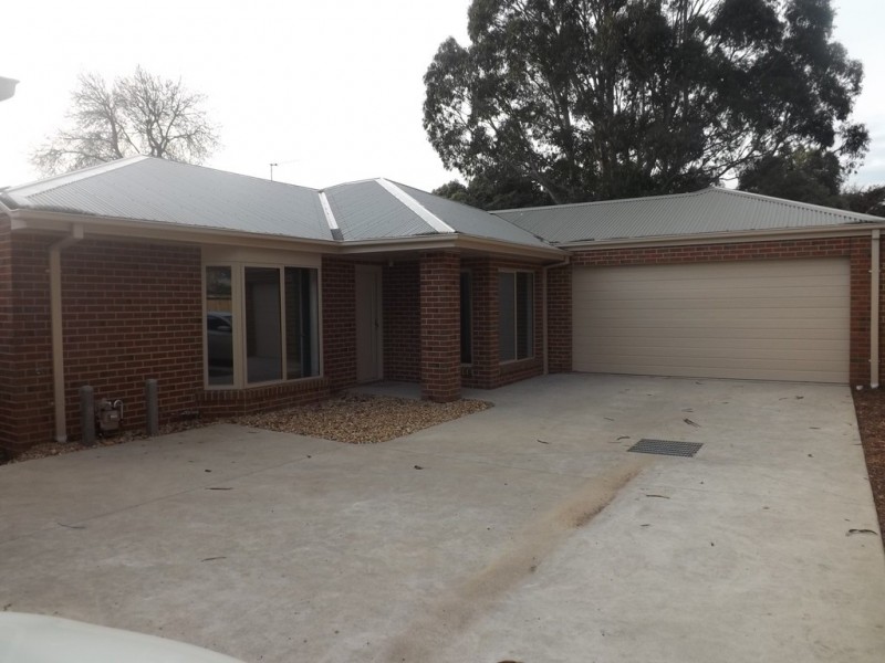 4/24 Campbell Street, Yarragon VIC 3823