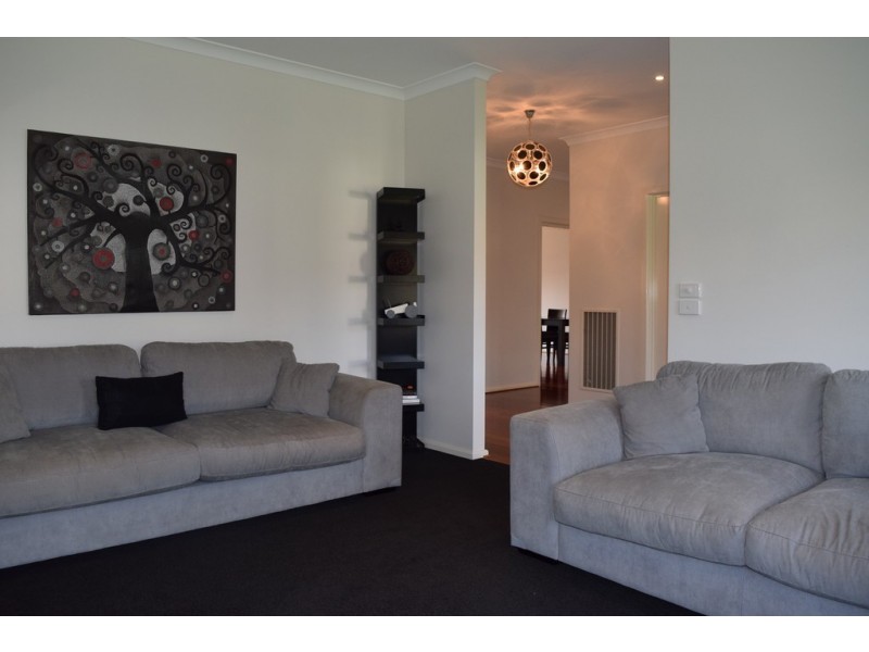 76 Murray Street, Trafalgar VIC 3824