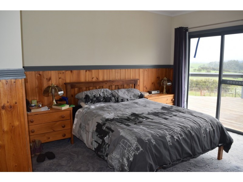 1030 Moe – Willow Grove Road, Willow Grove VIC 3825