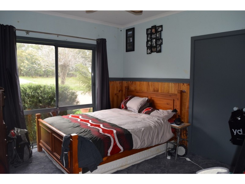 1030 Moe – Willow Grove Road, Willow Grove VIC 3825