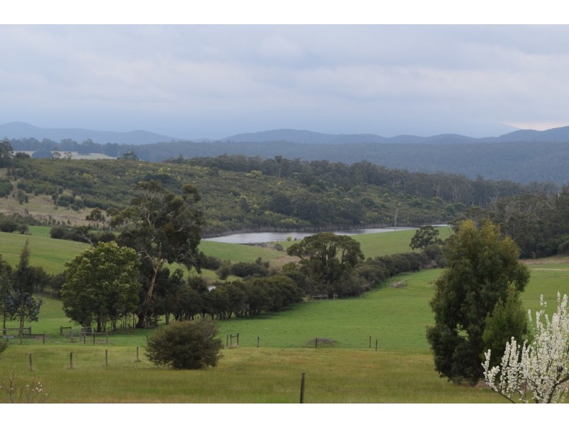 1030 Moe – Willow Grove Road, Willow Grove VIC 3825