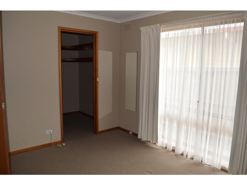 9 Edward Crescent, Trafalgar VIC 3824