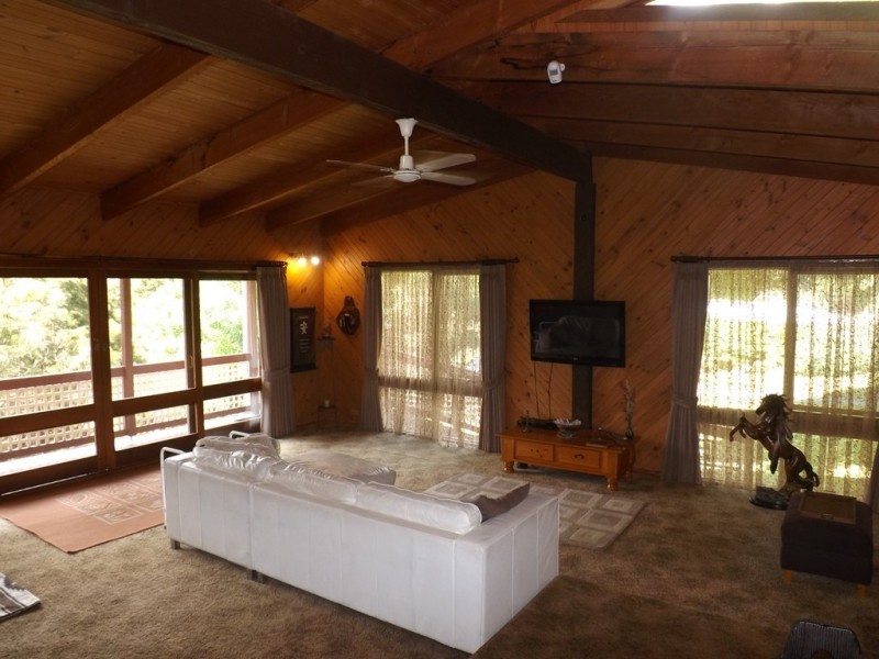 329 Earls Road, Yarragon South VIC 3823