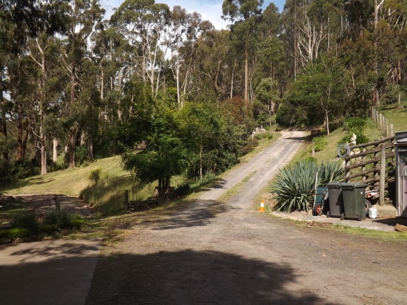 329 Earls Road, Yarragon South VIC 3823