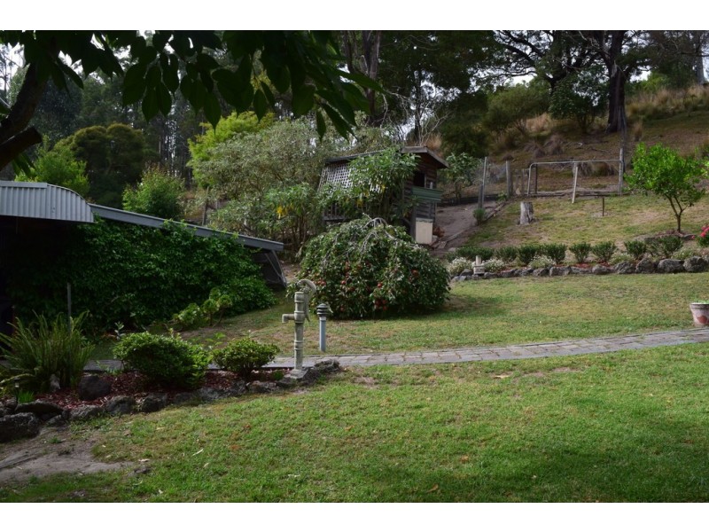 329 Earls Road, Yarragon South VIC 3823