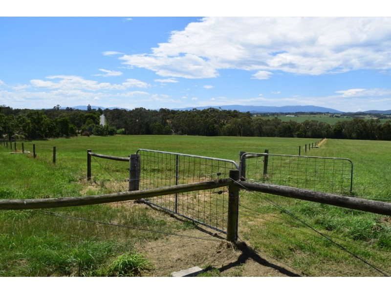 1130 Willow Grove Road, Willow Grove VIC 3825