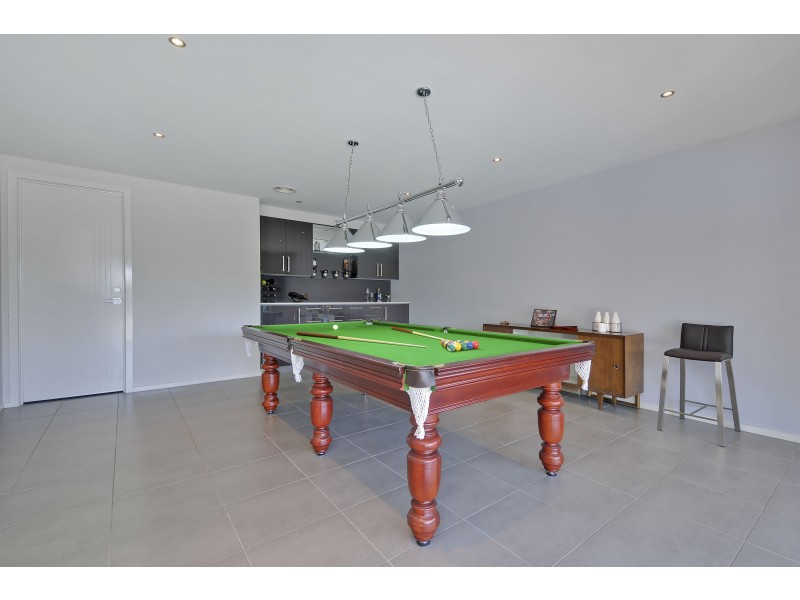 7 Davey Drive, Trafalgar VIC 3824