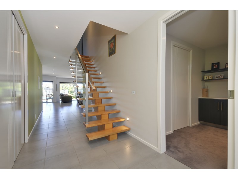 7 Davey Drive, Trafalgar VIC 3824