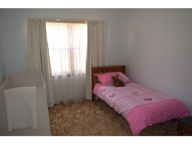 4 Brown Street, Trafalgar VIC 3824