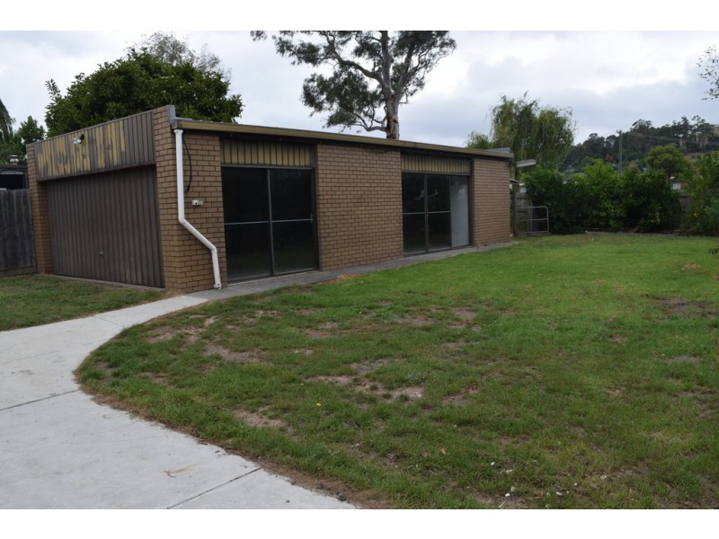 63 School Road, Trafalgar VIC 3824