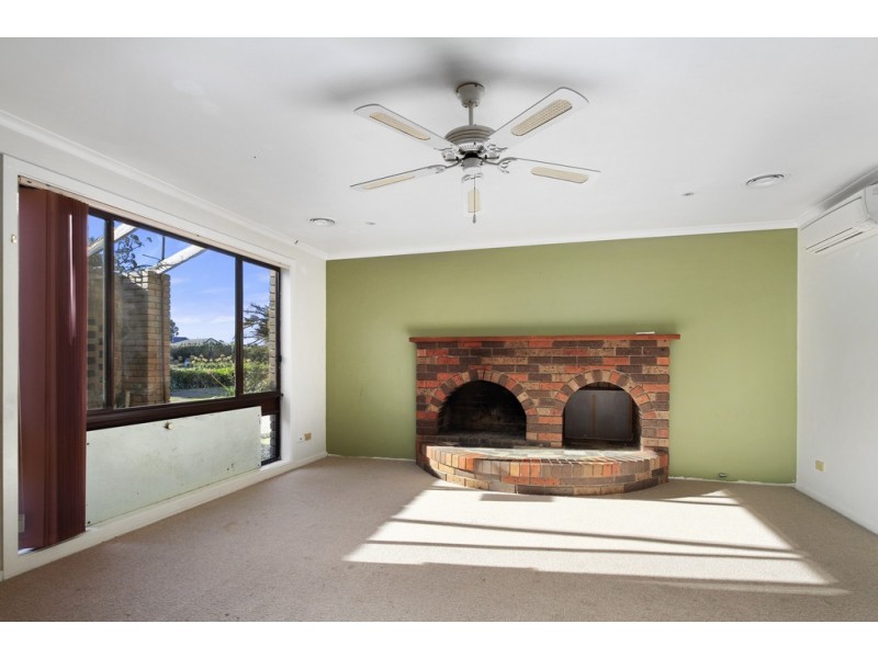 2383 Willow Grove Road, Hill End VIC 3825