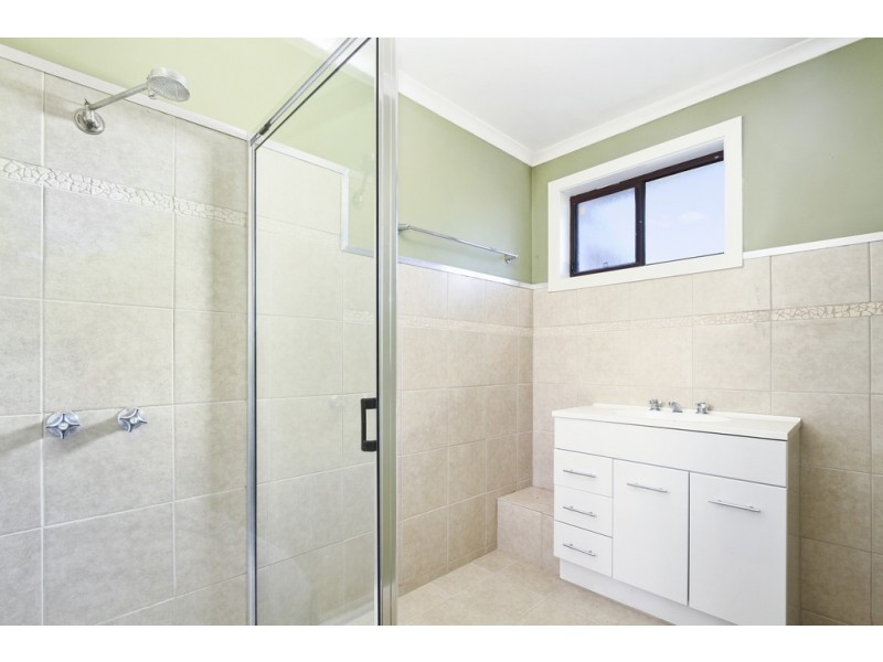 2383 Willow Grove Road, Hill End VIC 3825