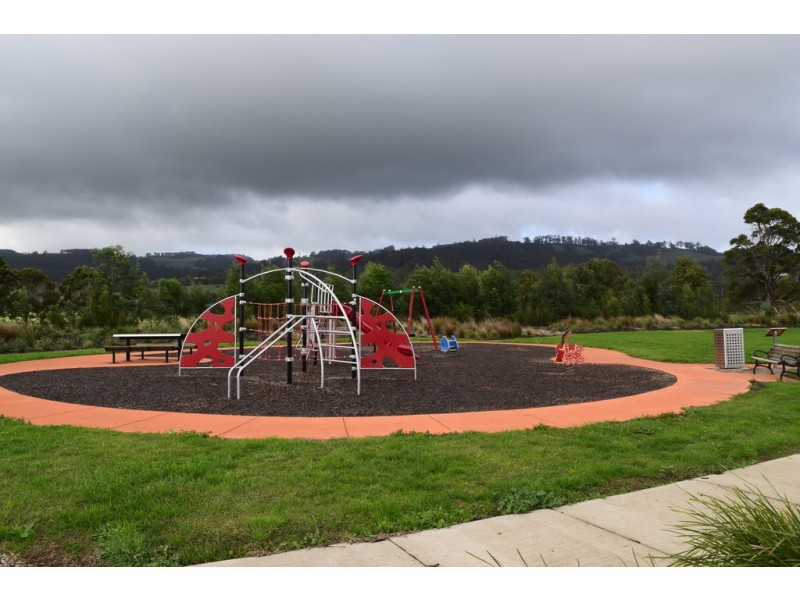 17 Berenger Avenue, Trafalgar VIC 3824