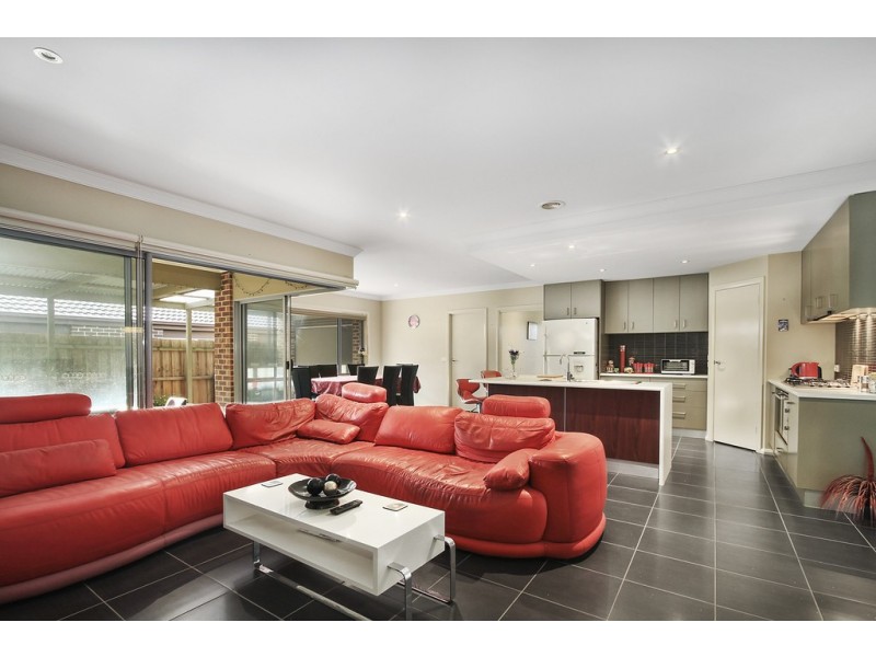 16 Fernlea Close, Trafalgar VIC 3824