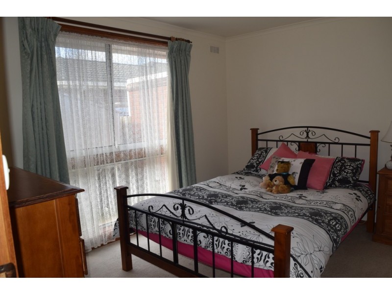 3/2 Evans Street, Trafalgar VIC 3824