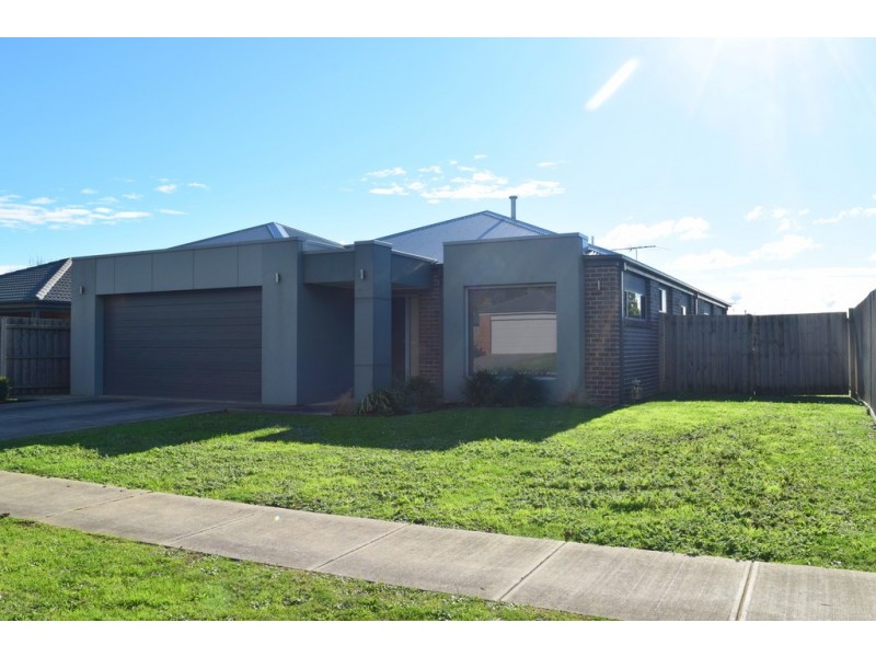 19 Redgum Avenue, Trafalgar VIC 3824
