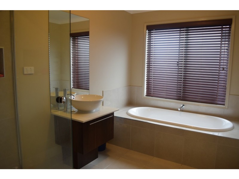 55 Davey Drive, Trafalgar VIC 3824