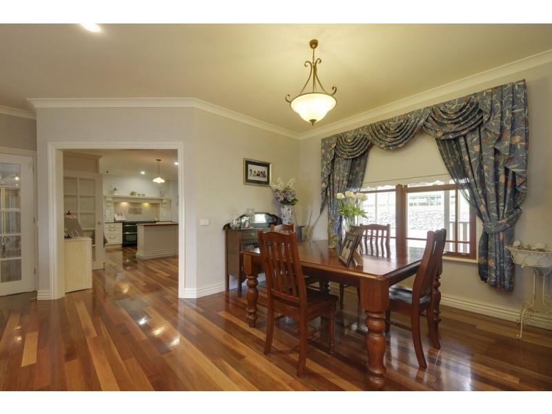 165 Melaleuca Drive, Trafalgar East VIC 3824