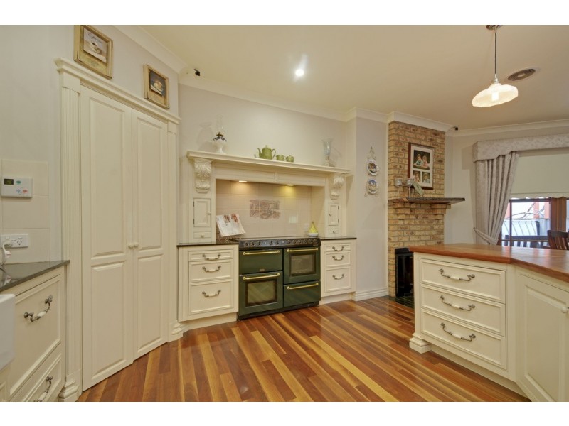 165 Melaleuca Drive, Trafalgar East VIC 3824