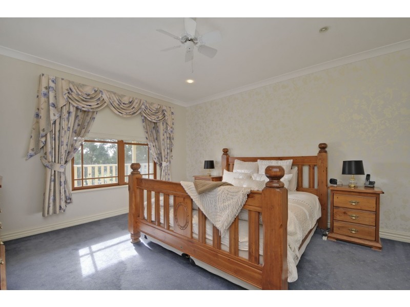 165 Melaleuca Drive, Trafalgar East VIC 3824