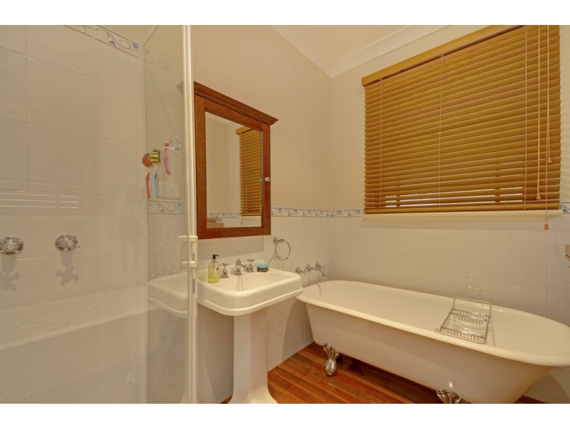 165 Melaleuca Drive, Trafalgar East VIC 3824