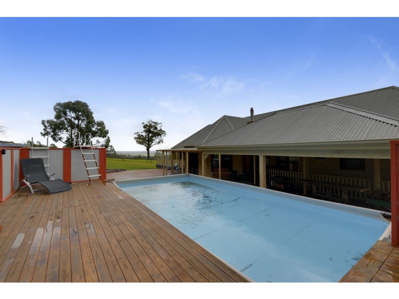 165 Melaleuca Drive, Trafalgar East VIC 3824