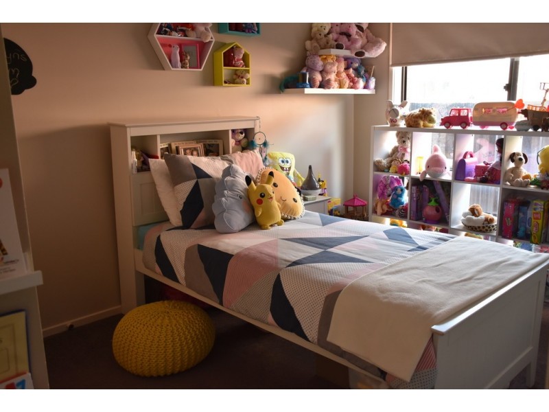 8 Morgan Court, Moe VIC 3825
