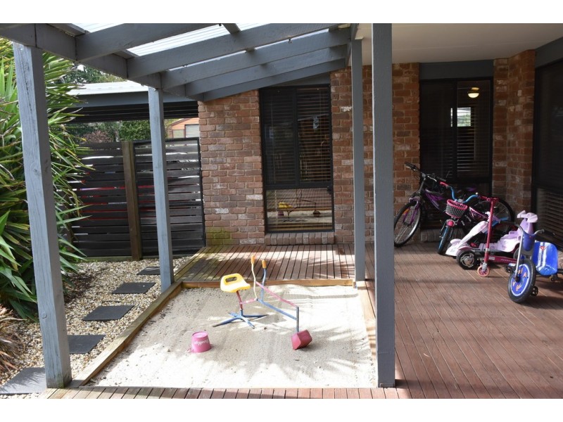 8 Morgan Court, Moe VIC 3825