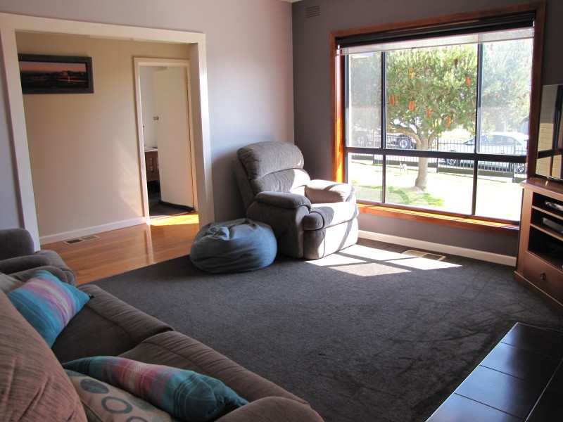 22 Cross Street, Newborough VIC 3825