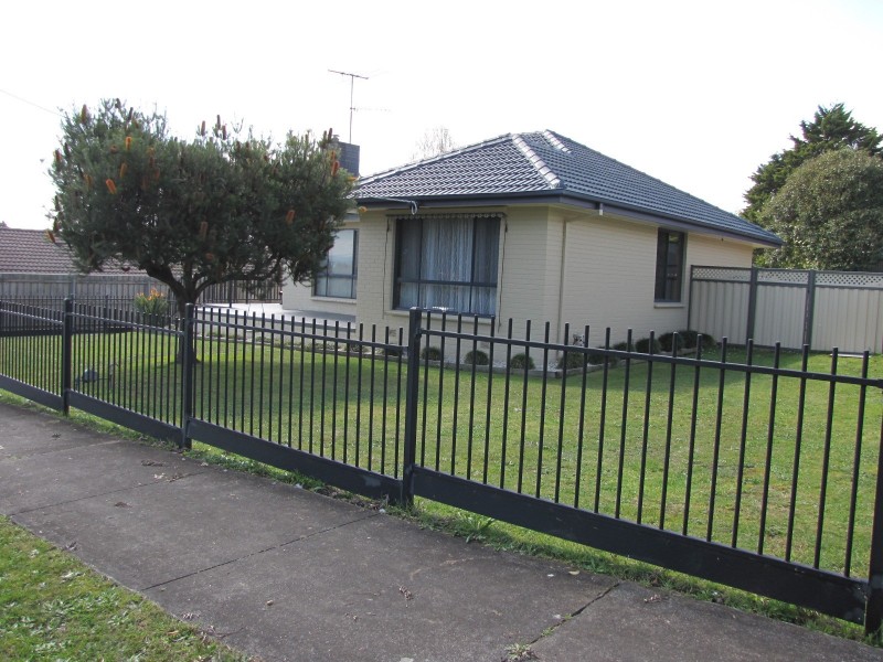 22 Cross Street, Newborough VIC 3825