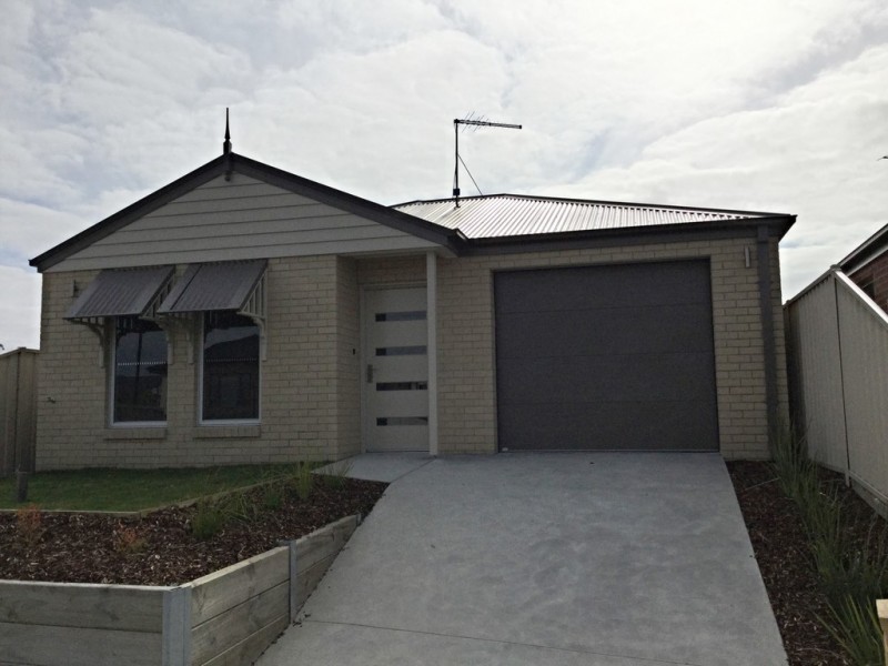 Lots 5 and 27 Mitchell Views, Moe VIC 3825