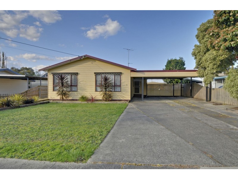 16 Stearman Street, Newborough VIC 3825