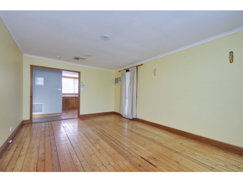 16 Stearman Street, Newborough VIC 3825