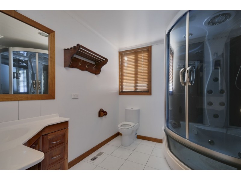 16 Stearman Street, Newborough VIC 3825