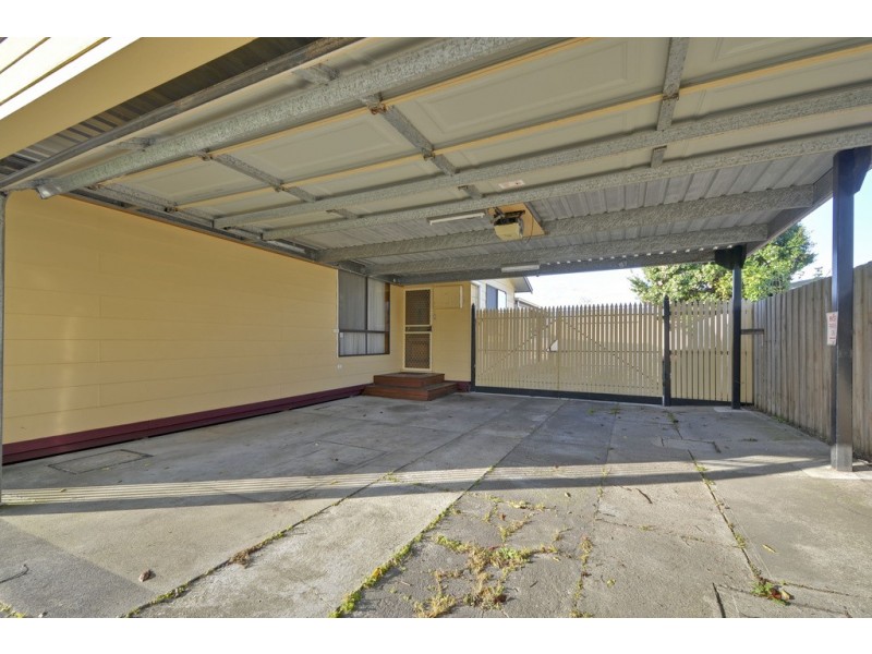 16 Stearman Street, Newborough VIC 3825