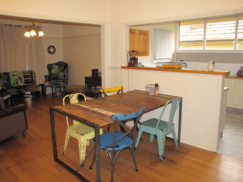 27 Fowler Street, Moe VIC 3825