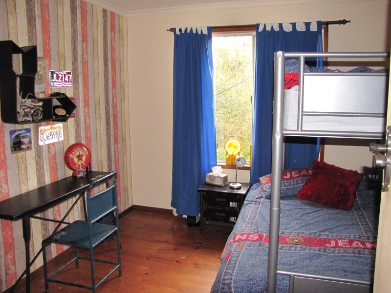 27 Fowler Street, Moe VIC 3825