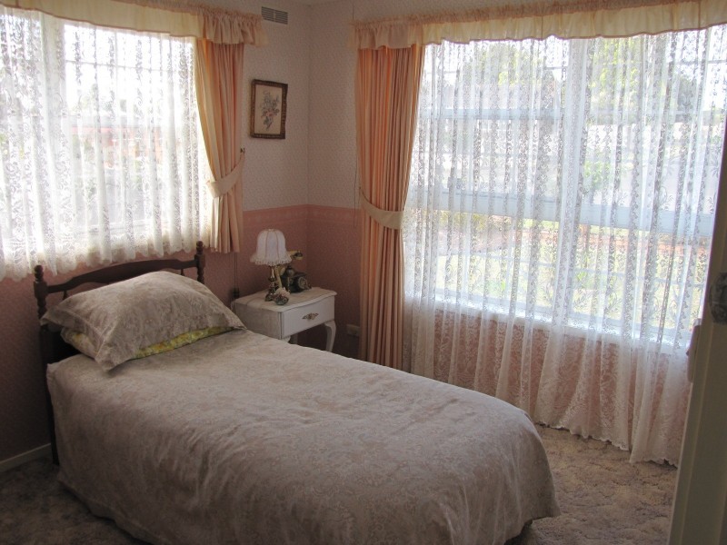 16 Tovell Street, Newborough VIC 3825