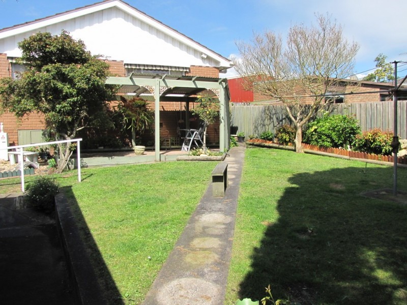 16 Tovell Street, Newborough VIC 3825