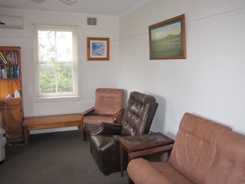 47 Prince Street, Moe VIC 3825