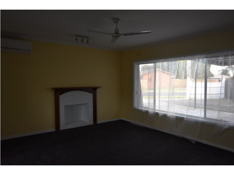 23 Hyland Street, Moe VIC 3825